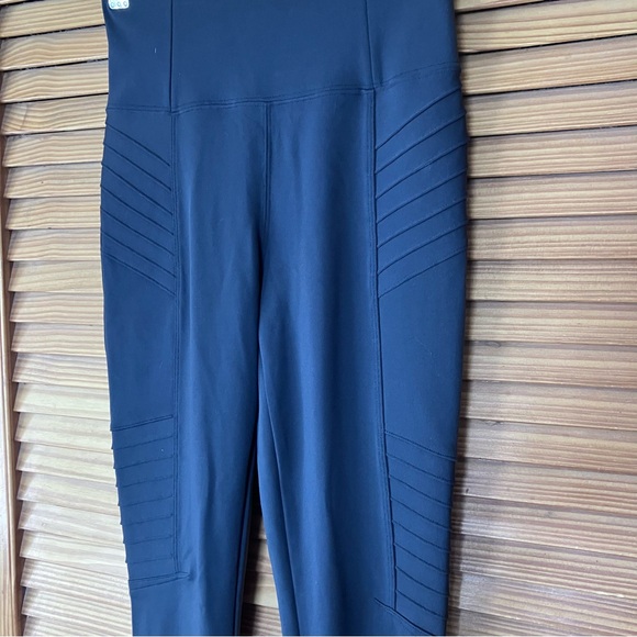 Athleta Delancey Moto Dark Grey Leggings Women’s Size XXS - Picture 4 of 10